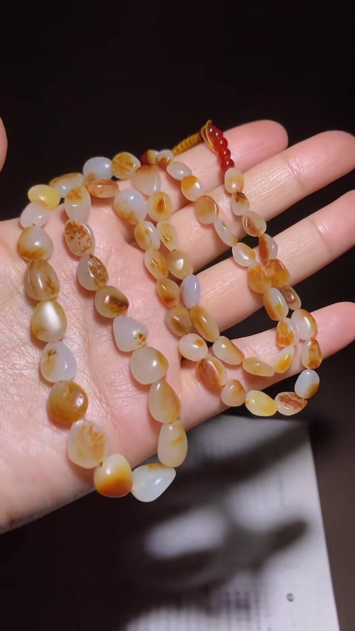 和田玉籽料紅皮修形項鏈,天然和田玉軟玉