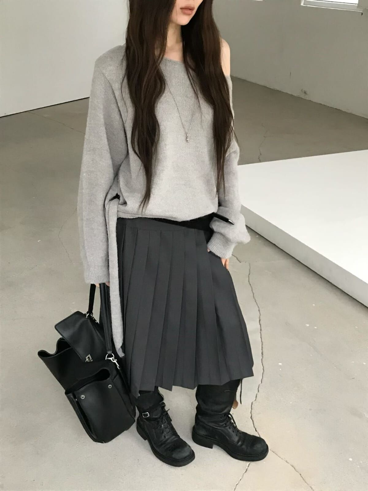 NE7212 羊毛混紡斜肩綁帶針織毛衣