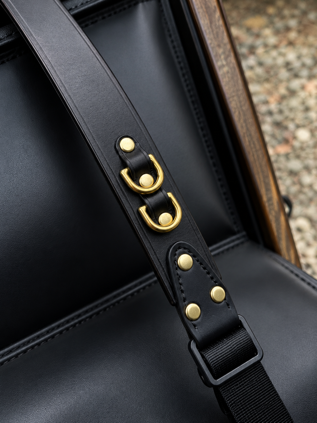 Louisray leather 台灣手工製作 多用途皮革訂製揹帶