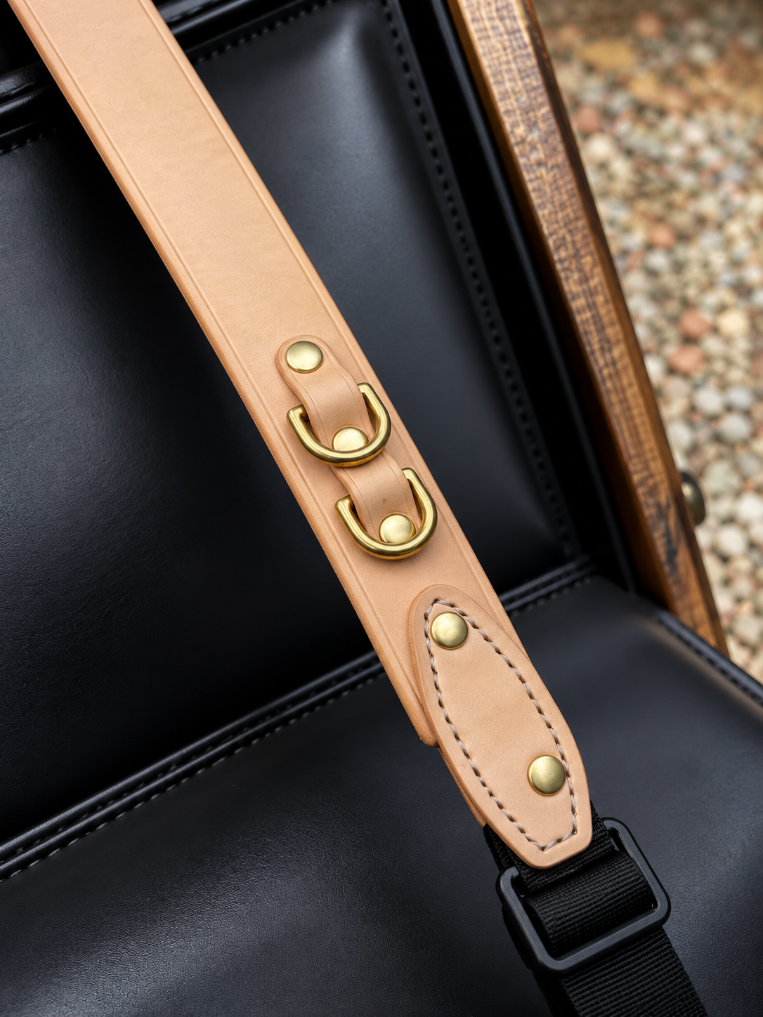Louisray leather 台灣手工製作 多用途皮革訂製揹帶