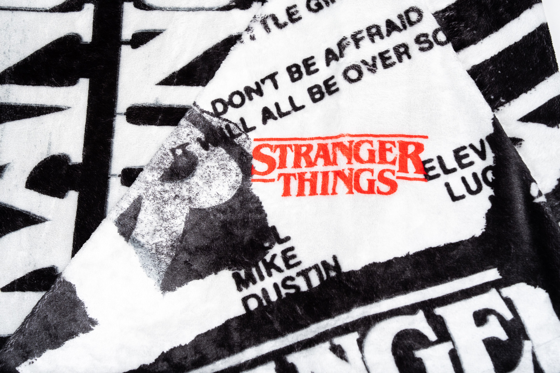 STRANGER THINGS 怪奇物語毛氈