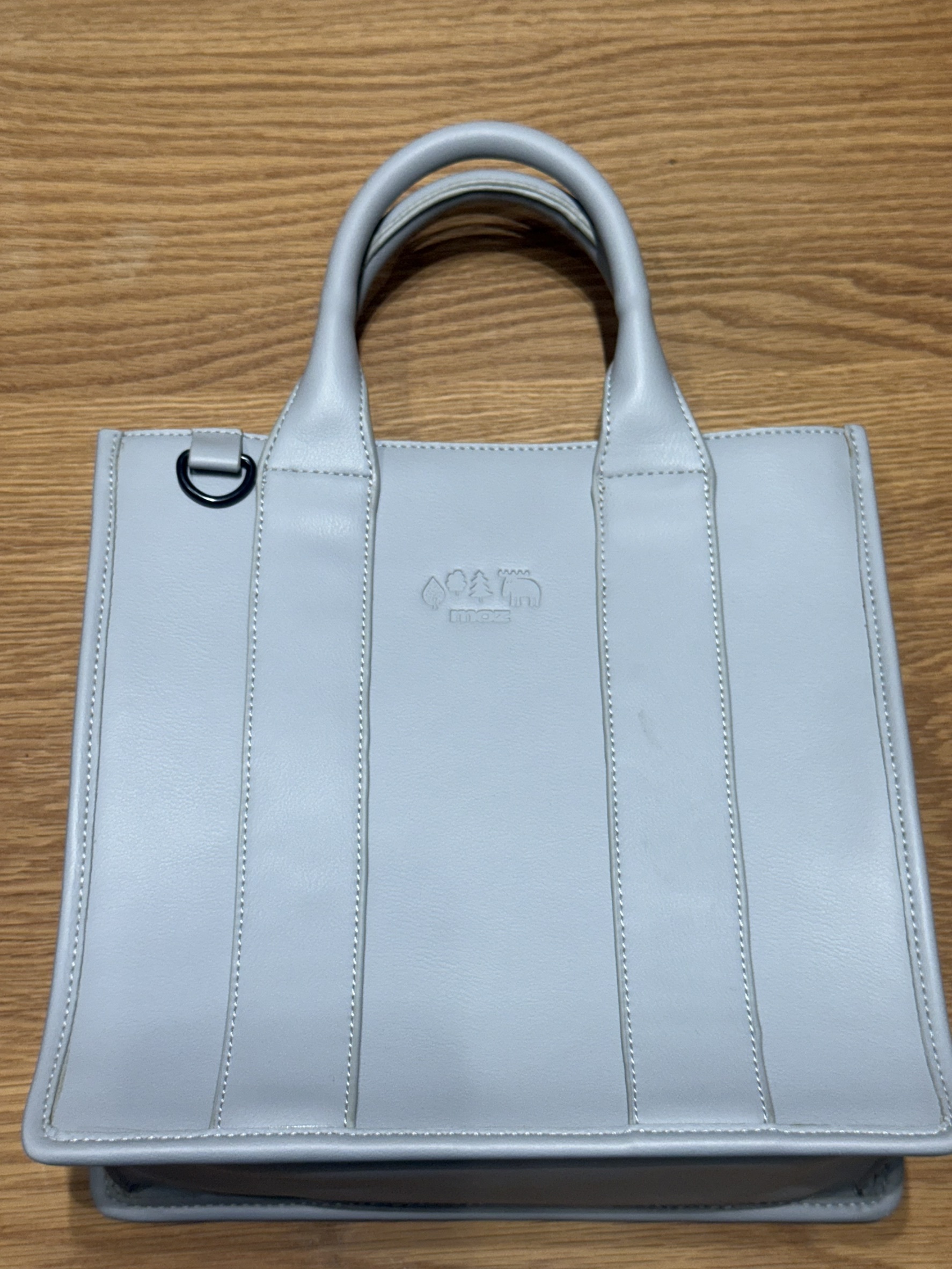 【惜福商品$999】moz瑞典 駝鹿 防潑水 托特方包(淡藍)