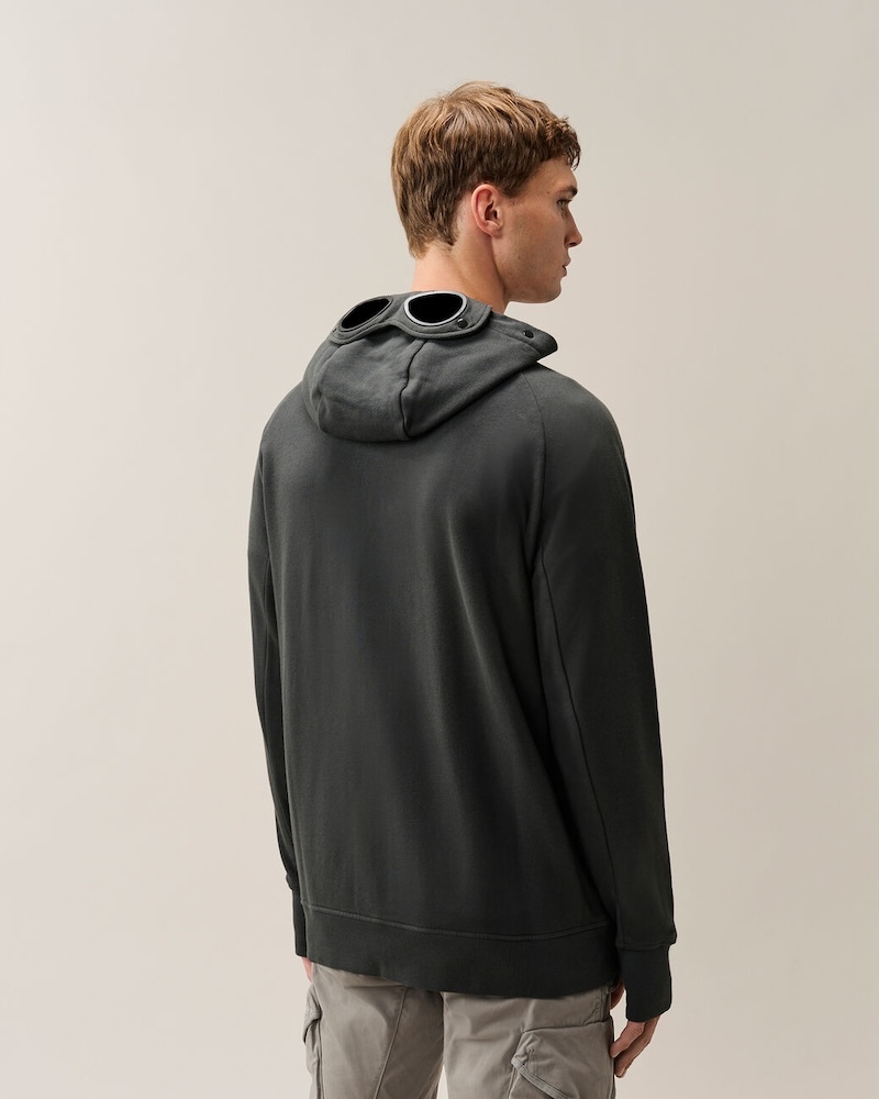 C.P. Company - Diagonal Raised Fleece Goggle Zip Sweatshirt - 21CMSS715A005086W985 RAVEN