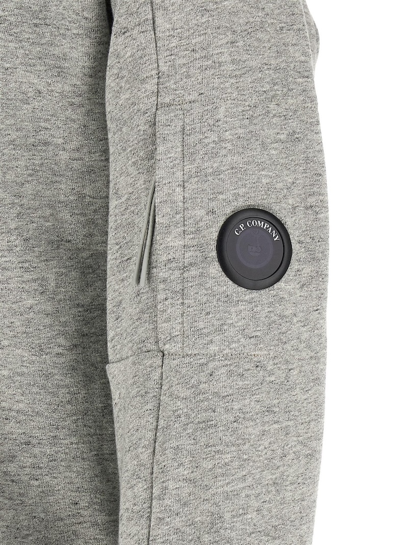 C.P. Company - Diagonal Raised Fleece Lens Half Zip Sweatshirt - 21CMSS033A005086WM94 GREYSTONE MELANGE